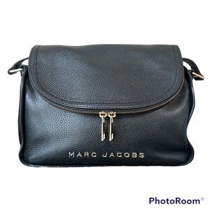 Marc Jacobs The Groove Medium Size Leather Black Messenger Bag